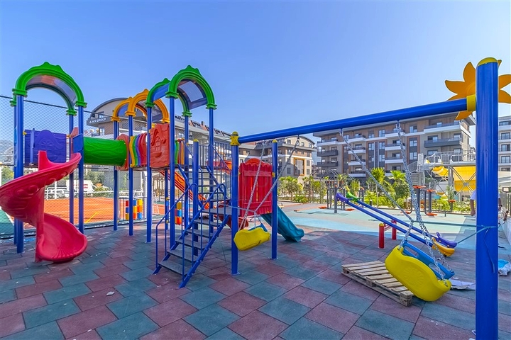 Furnished 1+1 Apartment in Oba, Alanya – Designer Interior & Resort-Style Complex