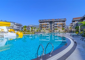 Furnished 1+1 Apartment in Oba, Alanya – Designer Interior & Resort-Style Complex