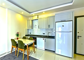 Furnished 1+1 Apartment in Oba, Alanya – Designer Interior & Resort-Style Complex