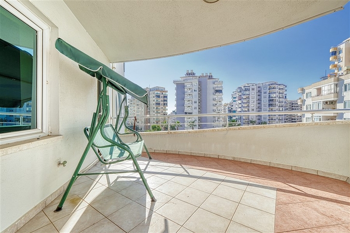 well Managed complex -2 bedroom apt -in Mahmutlar/ Alanya 