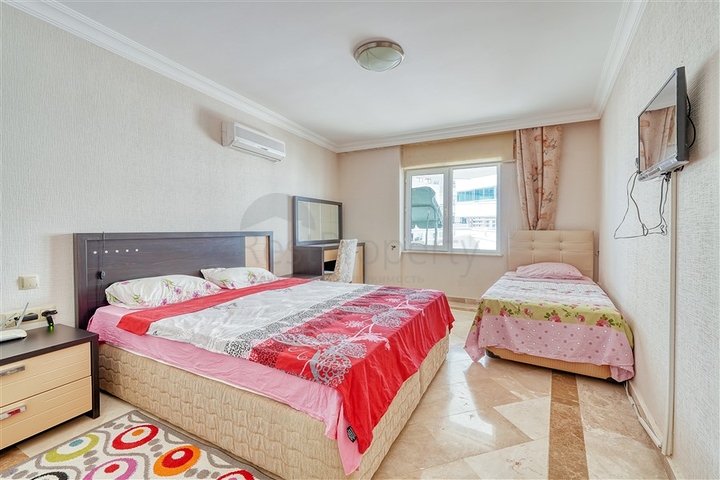 well Managed complex -2 bedroom apt -in Mahmutlar/ Alanya 