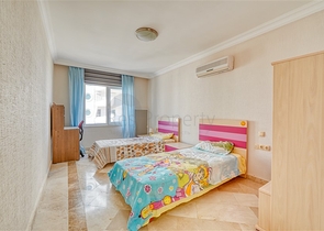 well Managed complex -2 bedroom apt -in Mahmutlar/ Alanya 