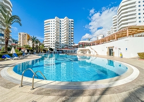 well Managed complex -2 bedroom apt -in Mahmutlar/ Alanya 