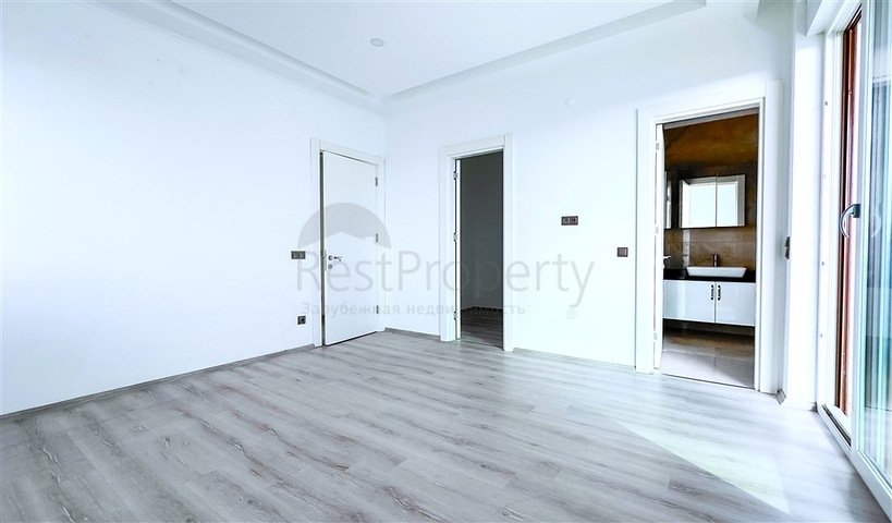 Spacious 3+1 Apartment in Oba – Modern Complex Near METRO