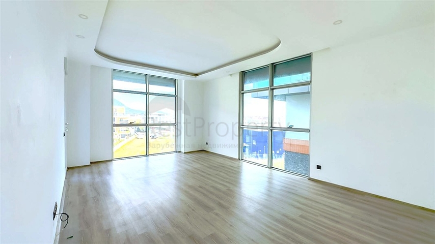 Spacious 3+1 Apartment in Oba – Modern Complex Near METRO