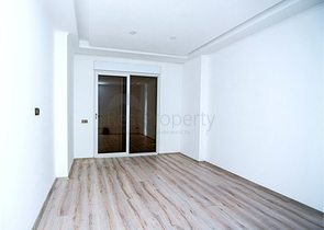 Spacious 3+1 Apartment in Oba – Modern Complex Near METRO