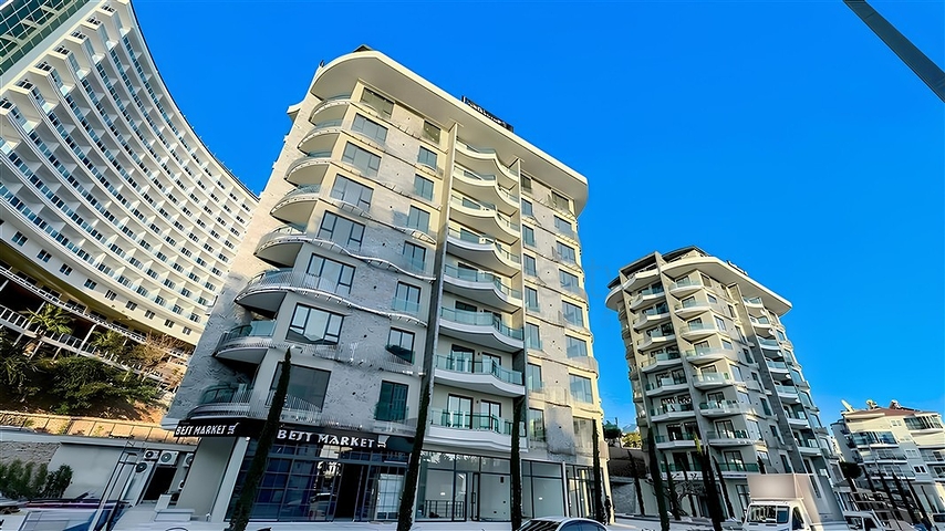 Modern 1+1 Apartment in Tosmur – Partial Sea View & Full Facilities