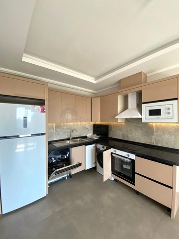 1+1 Apartment for Sale in Mahmutlar – New Complex, 650 m to the Sea