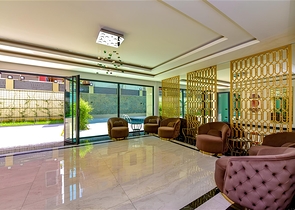 1+1 Apartment for Sale in Alanya Center – 250 m to the Sea