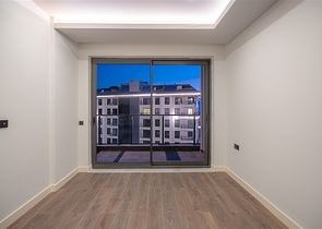 Luxury 3+1 Apartment in Cleopatra Area, Sea & Castle View – Citizenship Eligible