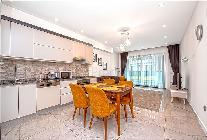 1+1 apartment in the heart of Alanya 