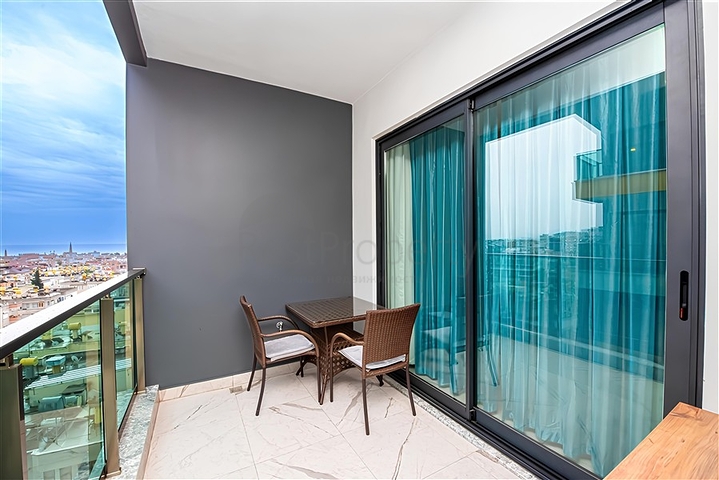 1+1 apartment in the heart of Alanya 