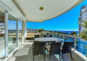 Spacious 3+1 Seafront Apartment with Dim River Views in Tosmur, Alanya – 161 m²