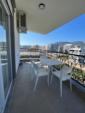 2+1 apartment within walking distance from the Mediterranean Sea