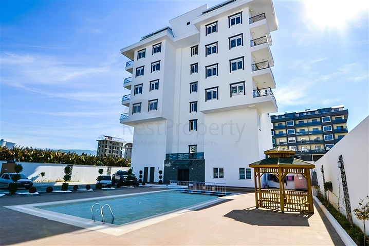 2+1 apartment within walking distance from the Mediterranean Sea