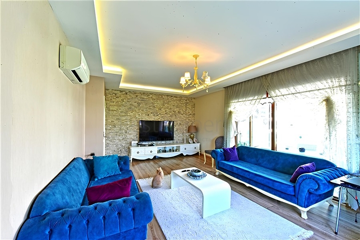 Furnished 4+1 Penthouse in Oba, Alanya – Elite Riverside Complex