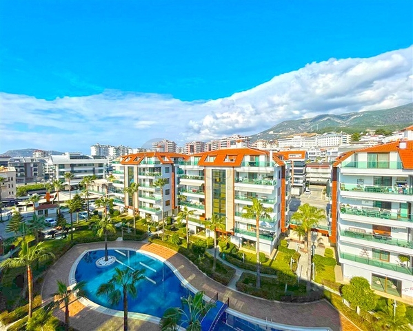 Furnished 4+1 Penthouse in Oba, Alanya – Elite Riverside Complex