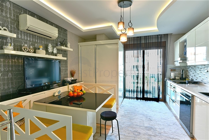 Furnished 4+1 Penthouse in Oba, Alanya – Elite Riverside Complex
