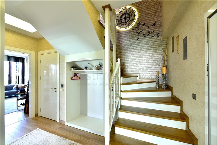 Furnished 4+1 Penthouse in Oba, Alanya – Elite Riverside Complex