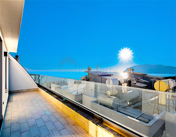 3+1 Penthouse in Alanya Center – Citizenship Eligible Property