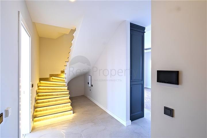 3+1 Penthouse in Alanya Center – Citizenship Eligible Property