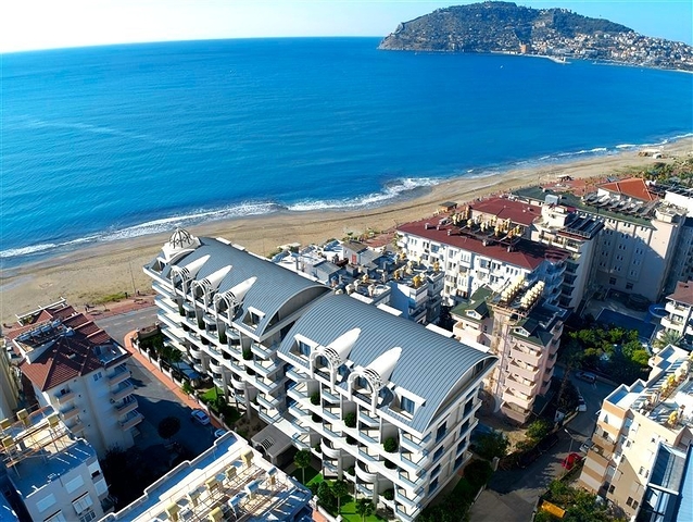 2+1 Penthouse in Alanya Center – New Complex with Full Amenities