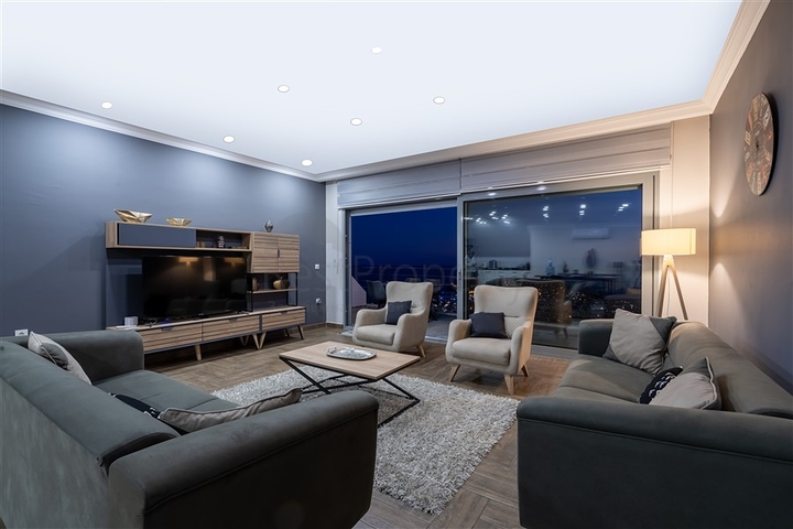 Luxury Sea View Villa in Alanya Center – Private Pool & Garden