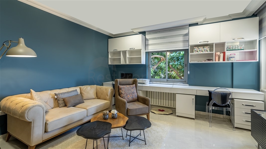 Luxury Sea View Villa in Alanya Center – Private Pool & Garden