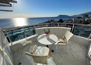 Seafront 2+1 Apartment in Tosmur, Alanya – Panoramic Sea View