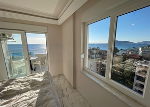 Seafront 2+1 Apartment in Tosmur, Alanya – Panoramic Sea View