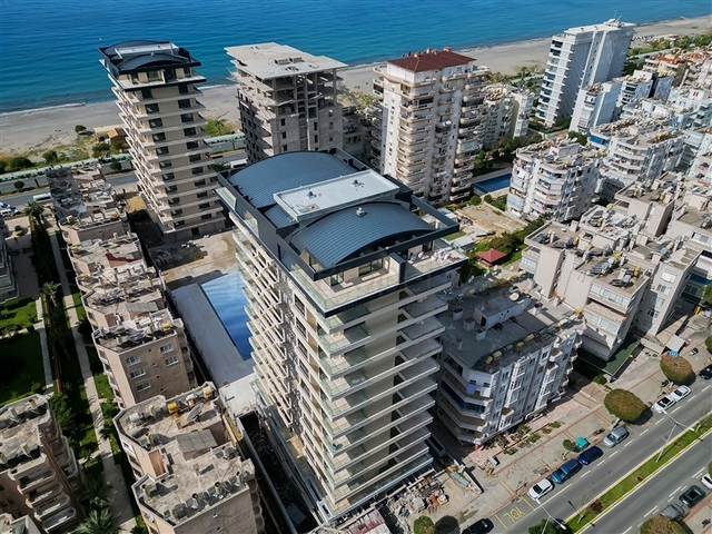 Beachfront 1+1 Apartment in Mahmutlar, Alanya – New Luxury Project