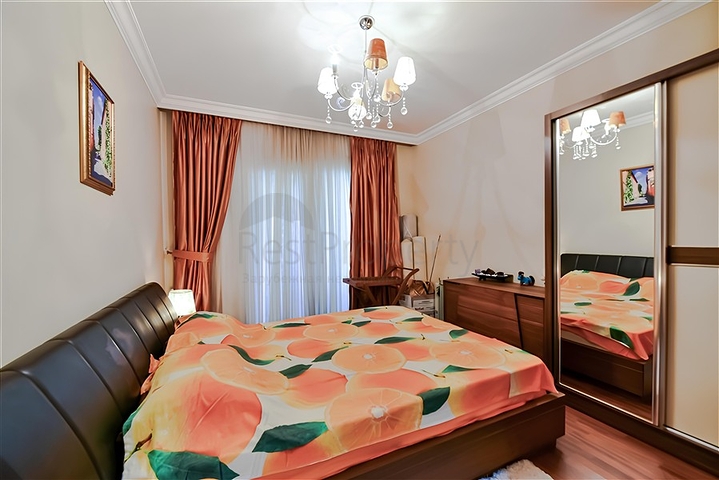 Sea-Front 3+1 Apartment in Central Alanya with Private Beach Access