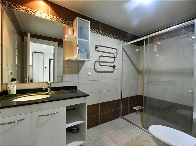 5+1 penthouse in one of the best complexes in Avsallar district 