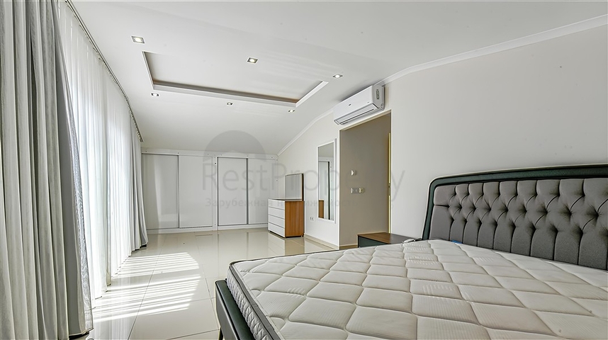 Luxury apartment with sea view and full infrastructure in the heart of Konakli 