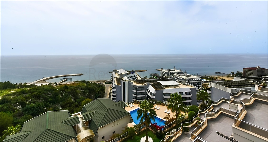 Luxury apartment with sea view and full infrastructure in the heart of Konakli 