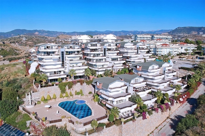 Luxury apartment with sea view and full infrastructure in the heart of Konakli 