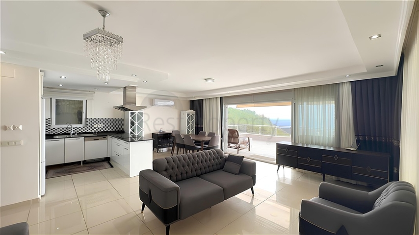 Luxury apartment with sea view and full infrastructure in the heart of Konakli 