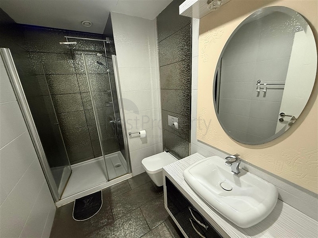 Furnished 1+1 Apartment in Mahmutlar, Alanya with Resort Facilities