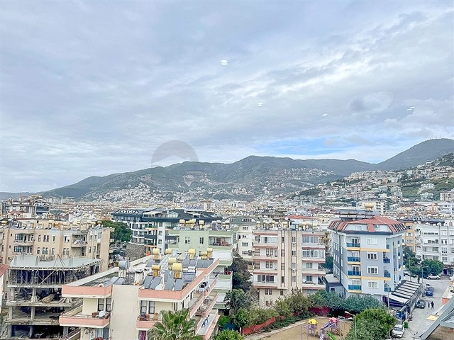 1+1 Apartment in Central Alanya – Sea & Cleopatra Mountain View
