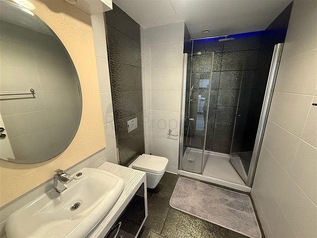 1+1 Apartment in Mahmutlar Alanya – Resort-Style Complex with Private Beach