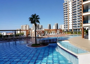 1+1 Apartment in Mahmutlar Alanya – Resort-Style Complex with Private Beach
