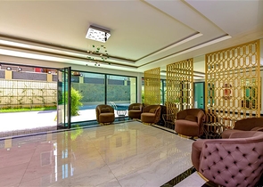 4+1 penthouse in the center of Alanya, 150 m from the sea