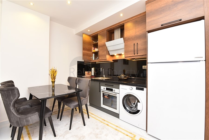 One-bedroom apartment with panoramic mountain views 