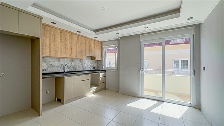 3+1 apartment 200 m from the sea in the center of Alanya