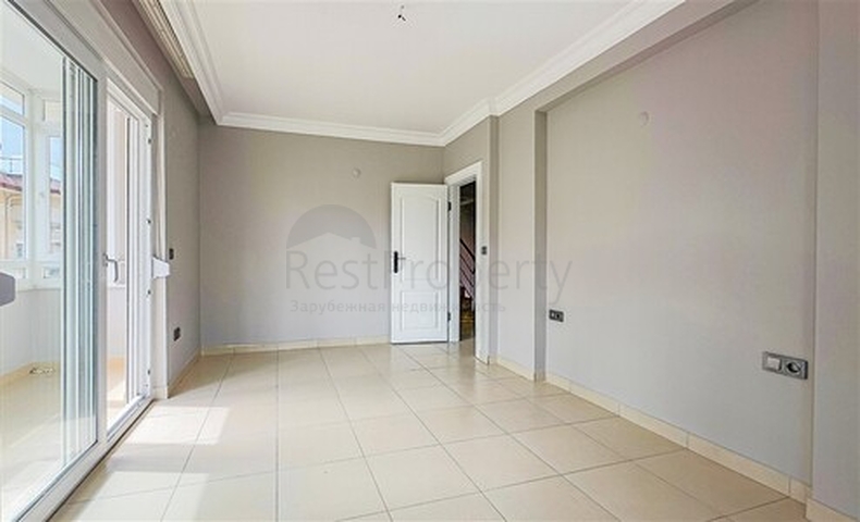 3+1 apartment 200 m from the sea in the center of Alanya