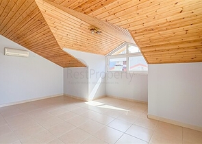 3+1 apartment 200 m from the sea in the center of Alanya