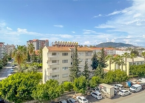 3+1 apartment 200 m from the sea in the center of Alanya