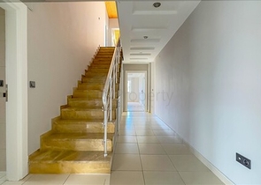 3+1 apartment 200 m from the sea in the center of Alanya