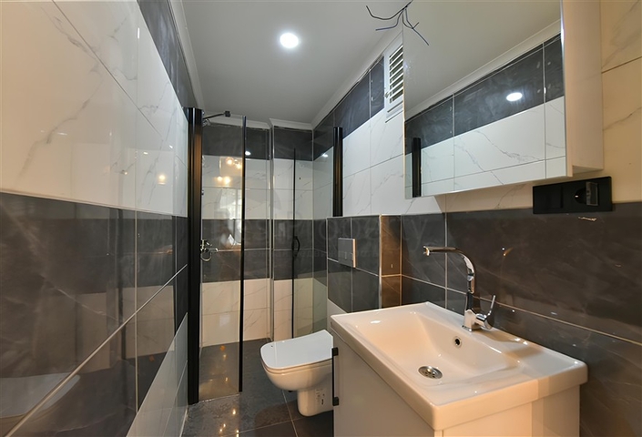 Furnished 1+1 Apartment Near Cleopatra Beach, Alanya – 70 m²