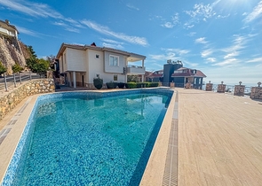 Sea view villa for sale in Alanya | 3 bedrooms, 170 m2